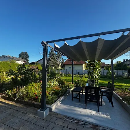 Garden - Free Parking *