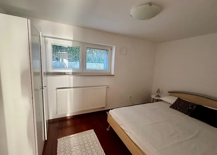 Garden - Free Parking شقة *