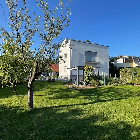 Garden - Free Parking