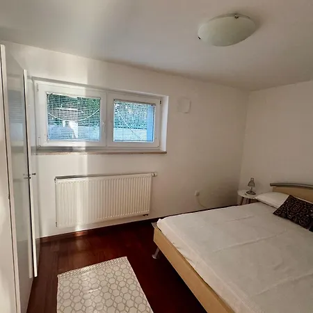 Garden - Free Parking Apartmán *