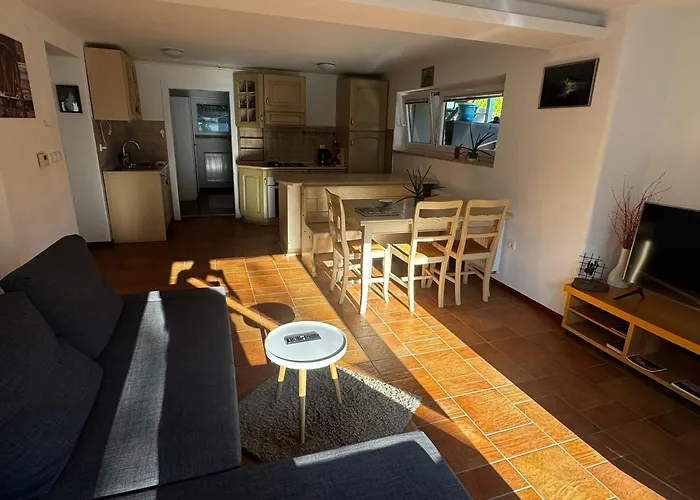 Garden - Free Parking Apartmán *