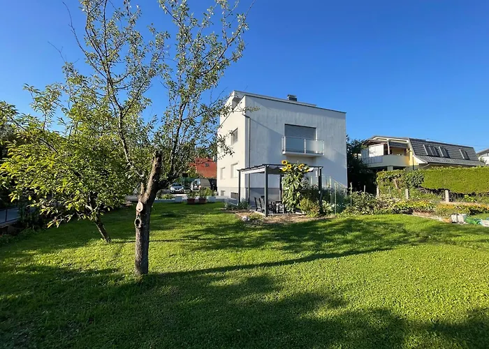 Garden - Free Parking